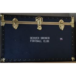 BLUE TRUNK WITH DENVER BRONCO FOOTBALL CLUB