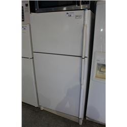 MAYTAG WHITE 2 DOOR REFRIGERATOR