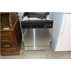 WHIRLPOOL STAINLESS STEEL FRONT BUILT IN DISHWASHER