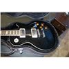 Image 2 : LEVI ELECTRIC GUITAR BLACK LP COPY  INCLUDES HARSDHELL CASE