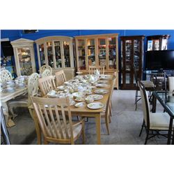 CONTEMPORARY MODERN OAK 11PC DINING ROOM SUITE; TABLE WITH 2 LEAFS, 6 CHAIRS, BUFFET AND HUTCH