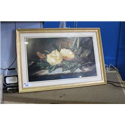 LARGE FRAMED FLORAL PRINT