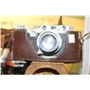 Image 1 : LEICA DRP ERNST LEITZ WETZLAR VINTAGE 35MM FILM CAMERA WITH ORIGINAL LEATHER CASE