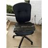 Image 1 : OFFICE CHAIR