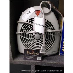 PELONIS PERSONAL HEATER