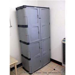 RUBBERMAID CABINET