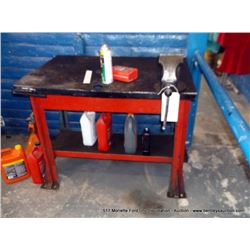 METAL WORKBENCH W/ MORGAN 6" VISE