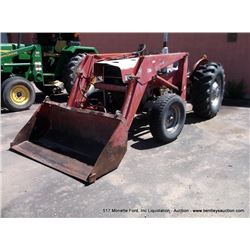 MASSEY FERGUSON 245 W/ FRONT END LOADER MF236 W/ 3 POINT LIFT, 1 HYDRAULIC OUTLET W/ PTO, 161 HOURS