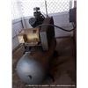 Image 4 : INGERSOLL RAND 2001-C7228.10 15HP/175PST/2-STAGE COMPRESSOR