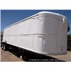 Image 1 : FRUEHAUF 33'X8' DUAL AXLE VAN TRAILER
