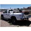 Image 4 : 2001 CHEVROLET SILVERADO 3500 PICKUP, 4WD ~ UNKNOW VIN: 1GCJK34U01F142974, PICKUP, 4WD, V8, 6.0L TIT