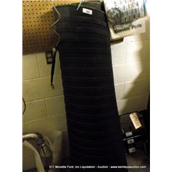 LOT: TRUCK BED MAT, SEAT ASSEMBLY