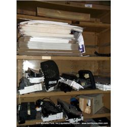 LOT: AUTO ACCESSORIES-GAUGE, PANELS. LAMPS