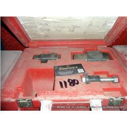 FORD ROTUNDA T877-7000-S