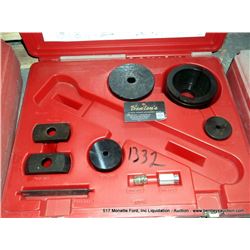 FORD ROTUNDA T99T-1000-E