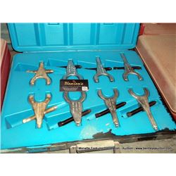 FORD ROTUNDA T74P-3000-A