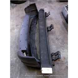 BUMPER W/ STEP SIDE