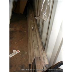 LOT: METAL RAILS