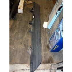 RUNNING BOARD