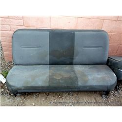 TRUCK SEAT
