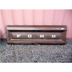 FORD TRUCK TAILGATE