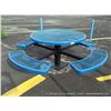 Image 1 : PICNIC TABLE
