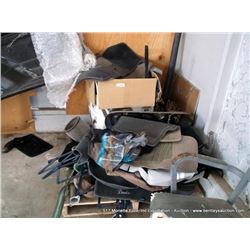 LOT: FLOOR MATS