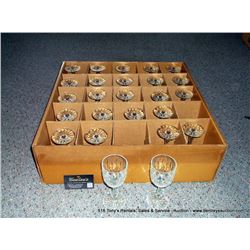 BOX: WHITE WINE GALAXY GLASSES 25X THE MONEY