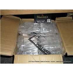 BOX: PLASTIC KNIVES