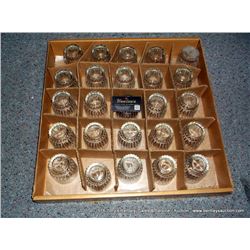 BOX: LIBBEY ROCK 8 OZ GLASSES 25X THE MONEY