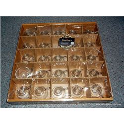 BOX: CLEAR GLASS CUP'S 25X THE MONEY