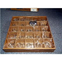 BOX: CLEAR GLASS CUP'S 25X THE MONEY