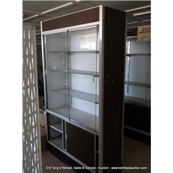 TEBO DISPLAY CASE