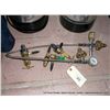 Image 1 : LOT: COMPRESSED GAS REGULATORS