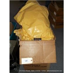 LOT: PLASTIC TABLE CLOTHS 2X MONEY