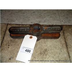 GADSDEN SCAFF CO 3" BLADE 2X MONEY