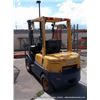 Image 3 : TCM FG25N5C 5000 LBS CAPACITY GAS FORKLIFT SERIAL # A31F58338, 1 KEY