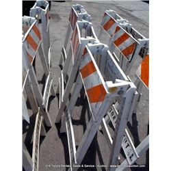 FOLDING CAUTION SIGNS 3X MONEY