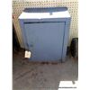 Image 1 : METAL CABINET