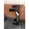 Image 1 : BOLT BIN BASE
