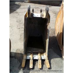 18" BACKHOE BUCKET