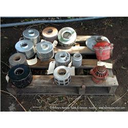 LOT: FILTER COVERS 13X MONEY