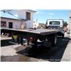 Image 8 : 2005 INTERNATIONAL 4300 FLAT BED TRUCK ~ 111,011 M VIN: 1HTMMAAL05H168561, 4x2 Slider, 7.6L L6 Diese