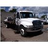Image 4 : 2006 INTERNATIONAL 4300 FLATBED TRUCK ~ 79,037 MIL VIN: 1HTMMAA66H180894, 4x2 SLIDER, 7.6L L6 DIESEL