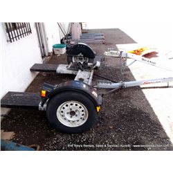 DEMCO KAR KADDY(NO TITLE)