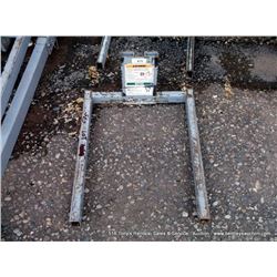 LIFTING ATTACHMENT **GOES W/ 673**