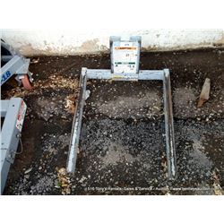 LIFTING ATTACHMENT **GOES W/ 674**