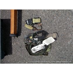 RATCHETS AND STRAP 2X MONEY