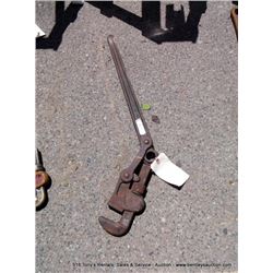 RIGID SWIVEL PIPE WRENCH 36"