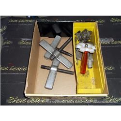 BOX: ASSORTED TOOLS-PULLERS